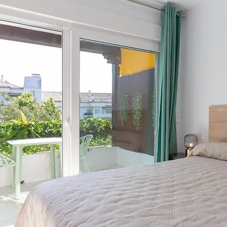 With Sea Views, Pool, Parking And Tennis Court Apartment *