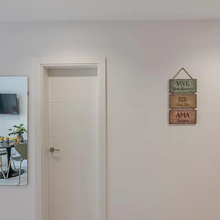 With Sea Views, Pool, Parking And Tennis Court Apartment *