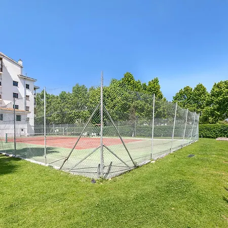 With Sea Views, Pool, Parking And Tennis Court *
