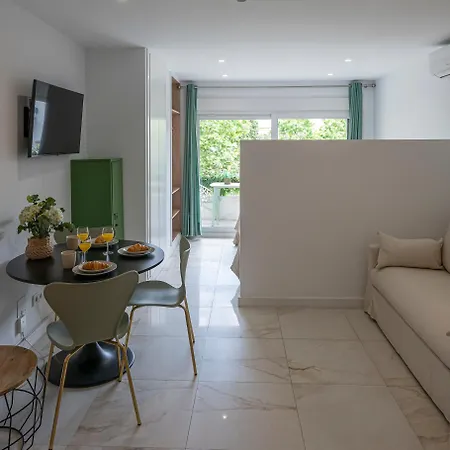 With Sea Views, Pool, Parking And Tennis Court Apartment *