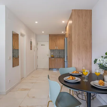 Apartment With Sea Views, Pool, Parking And Tennis Court