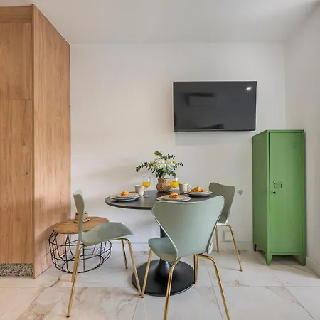 With Sea Views, Pool, Parking And Tennis Court Apartment *